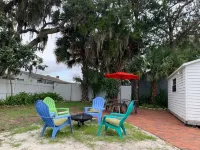 2-Bedroom house with a great yard in down town
