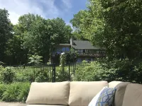 Private 3Bd3.5Ba w/ Lake View, Pool, Hot Tub, Fast Wi-Fi 🐶