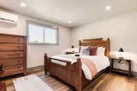 Bryn Mawr Vineyards Gatehouse:  Newly Remodeled Home on the Vineyard