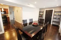 Modern 3BR/ Free Parking Close to Encore- Everett #2 Hotels in Everett