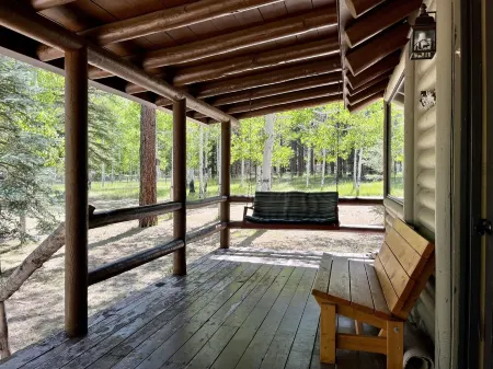 Picturesque Retreat Inspired by Thomas Kinkade, Situated on 1.5 Acres!