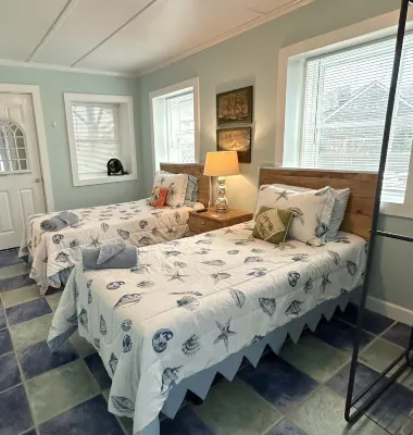 Classic Beach House - Ocean access at the Atlantic Beach Circle Hotels near Oceanana Pier & Pier House Restaurant