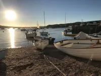 Stay Salty | Perfect Central Location | 1000 SqFt! Hotels in Teignmouth