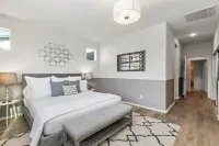 Private Pool Spa Game Room 3King beds 8 min Drive to Coachella - โฮมสเตย์