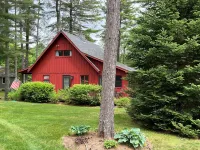 Cozy Lake Cottage sleeps 8