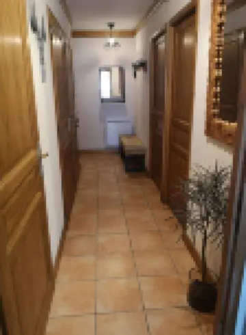 Very Nice T3 Class  , 62 m2,100 m Gondola,Balcony 18M2,Queensize Bed,2 Bedrooms