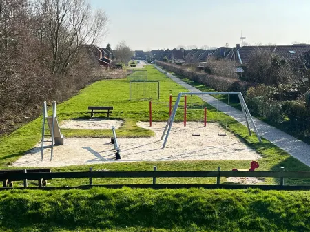 Freistehendes Kapitänshaus in Ruhiger Lage am Ende Einer Sackgasse mit Wlan Отели в г. Дорнум