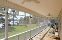 Lakefront Cottage on Lake Marion