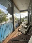 Kalua Lake Loft - NEW!   1 Bedroom / 1.5 Bath Overlooking Lake Dora