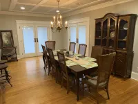 Park Avenue Loft overlooking Parkerson Avenue Hotels in Crowley