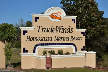 Waterfront! Boat dock available for, families welcome!