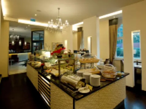 ベストウェスタン ホテル カイザーホフ ボンのホテル