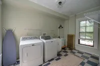 5th and Grand - Lovingly Restored Brownstone Troy NY Unit 1