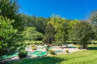 Mountain Retreat - Theater & Arcade - Hot Tubs