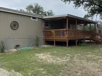 Steps from the Frio River, Located Just Off 337 and a Newly Added Cowboy Pool. Hotels in Real County