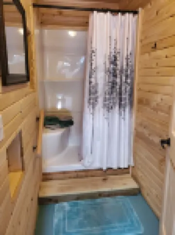 Cozy Northwoods Mini Cabin..... SAUNA/HOT TUB ATV/SNOWMOBILE TRAILS