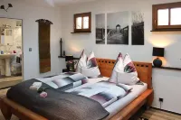 Top modern City Apartment at the University Hospital in a quiet green area