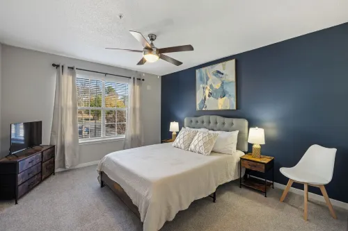 Bright 3Br by  Uga, Near DT and Georgia Museum of Art, Urban Oasis
