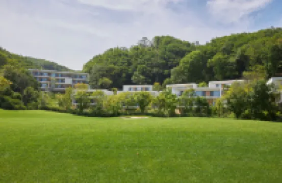 Yangpyeong The Star Hue Village Hotels near Oak Valley Resort