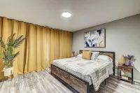 Modern Home, Ruoff, Grand Park Hotels near Cabela's