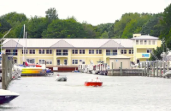 Staterooms 2K, Road View, newly built, seasonal heated pool, beach nearby