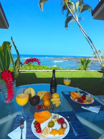 Must see! Spectacular Direct Oceanfront Corner Unit Отели рядом с достопримечательностью «Уайт Сандс Виллидж»