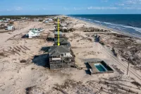 Salted Dunes OBX,  Beach front, Wild Horses, Pool, Hot Tub, 4x4 Beach, 7 Bedroom Hotels in Fruitville