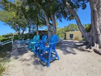 Beachfront Cottages GARDEN at Beautiful Sandy Shores on Gulf of Mexico