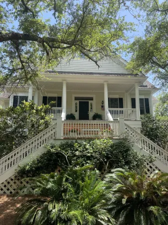 Water Front Edisto with Private Dock on Deep Creek Overlooking the Ocean