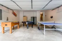 Creekside - Massanutten Resort Home w/Game Room & Balcony Hotels in Massanutten