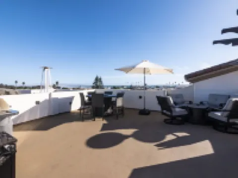 Just Finished and Furnished!  Spacious Luxury Condo 326 Stimson Ave, Pismo Beach