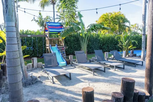 The Mansion Pickleball, Golf and heated pool