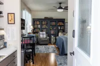 Room With Private Entrance & Private Bathroom & W/D