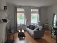 2 Zimmer-wohnung am Landesmuseum für Vorgeschichte Hôtels à proximité de : Schlüsseldienst Müller