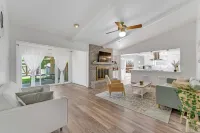 🌟Family-Friendly 4BR🛝Close to All DFW Attractions🌟 Hotel a Carrollton