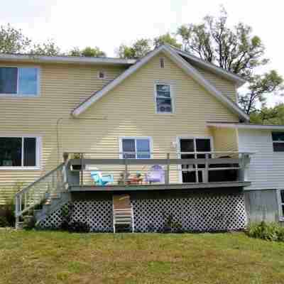Spacious and Comfortable Home Next to all the Action! Hotel Exterior