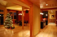 Saratoga Track Rental