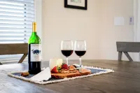Fairwood Cottage-Exceptional 1BR Cottage Minutes From Charlottesville & Wineries