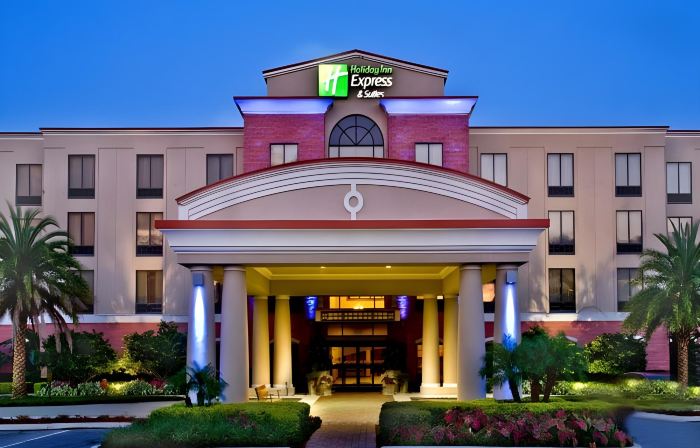 Holiday Inn Express & Suites LAKE PLACID by IHG