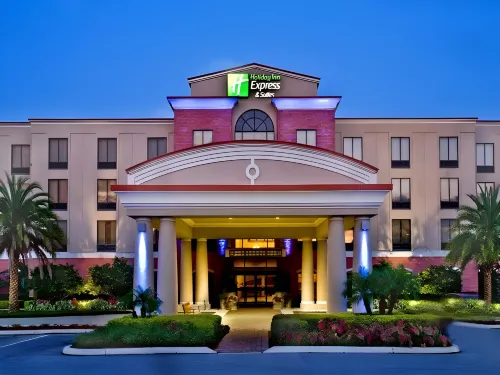Holiday Inn Express & Suites LAKE PLACID by IHG