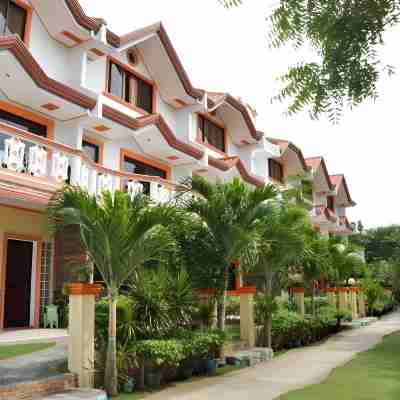 Datag Cordova Home Village Hotel Exterior