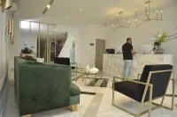 Or Hotel 94 - Kitchen