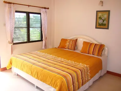 Petch Nakhonthai Homestay