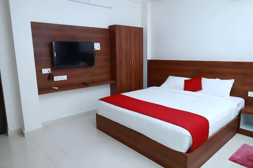 Chandrodayam Residency - Inns