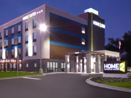Home2 Suites by Hilton Pensacola I 10 Pine Forest Road Отели в г. Кантонмент