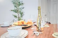 Elgin Oasis Suite A