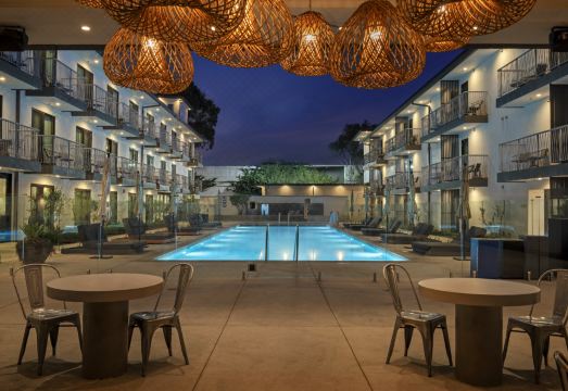 새롭게 디자인된 객실