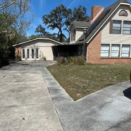 Spacious home/ 3 min NPR Dawntown.