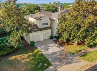 Spacious 5-bedroom house with AC and WiFi in charming Kissimmee