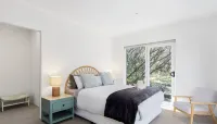 Tuscan style ocean beach escape on the Peninsula